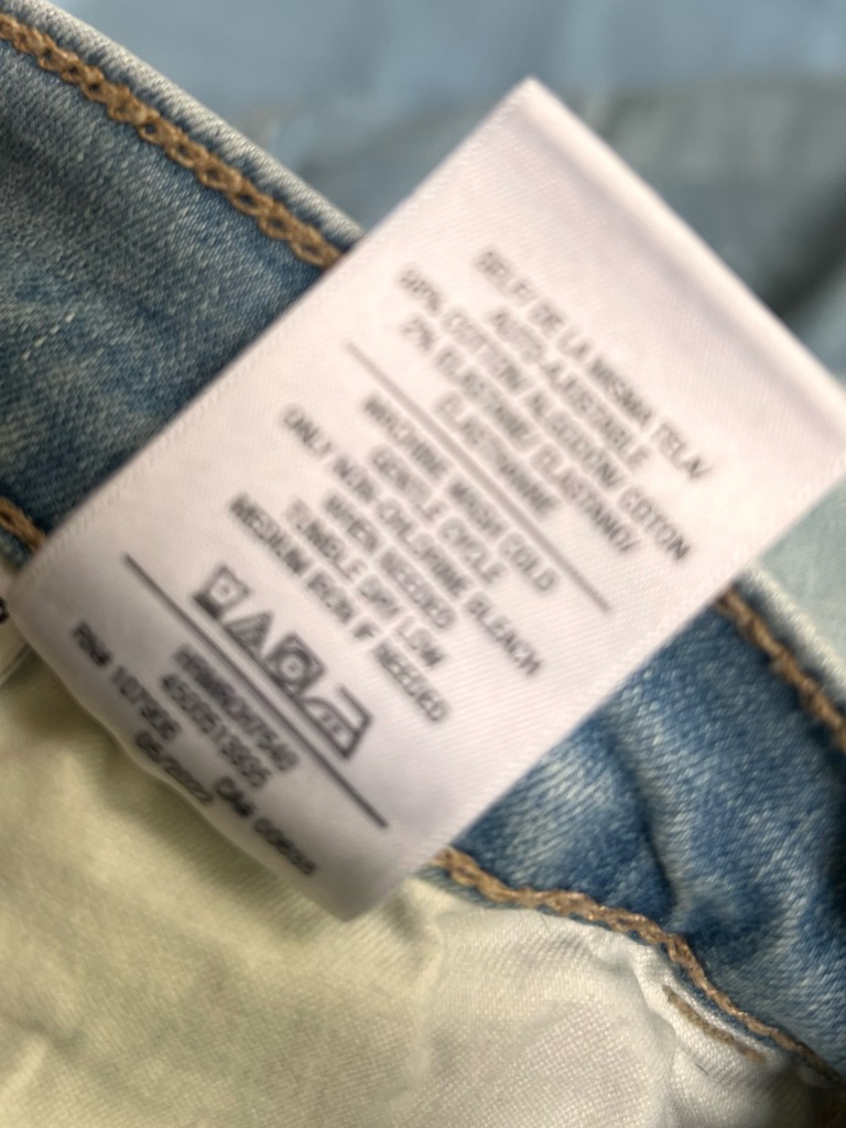 Hudson Jeans Noa Rachel High Rise Straight Ankle Jean Size 32 Stretch Light — image 8 of 8